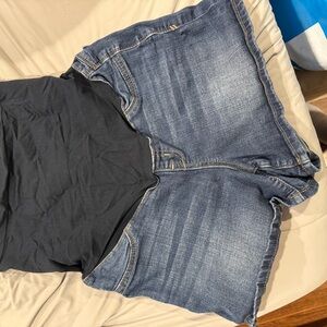 1822 Denim Blue Jean maternity Shorts